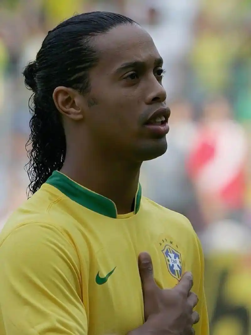 据业内人士 据业内人士